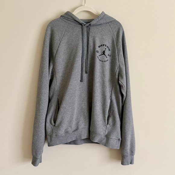 Nike Air Jordan Breakfast Club Mikes Gym Hoodie Size Medium Gray Jumpman Fleece - Picture 2 of 14
